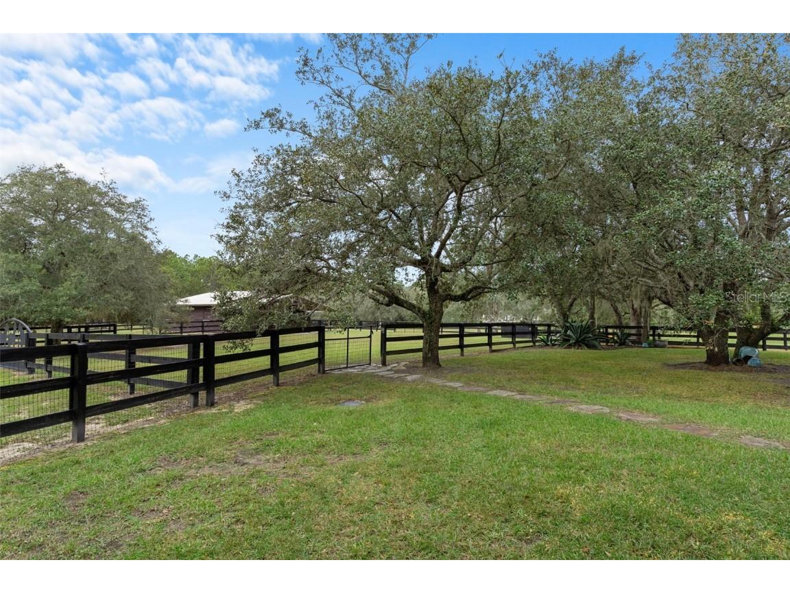 4202 N Pony Drive Beverly Hills FL 34465 W7880217 image38