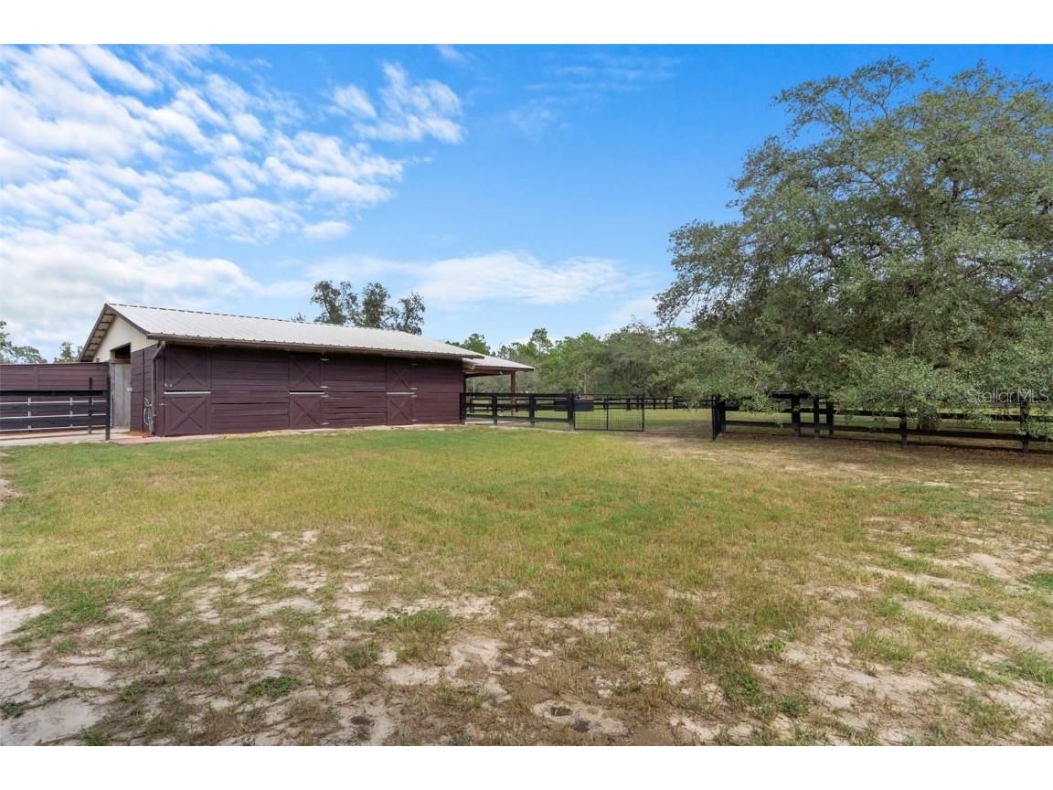 4202 N Pony Drive Beverly Hills FL 34465 W7880217 image54