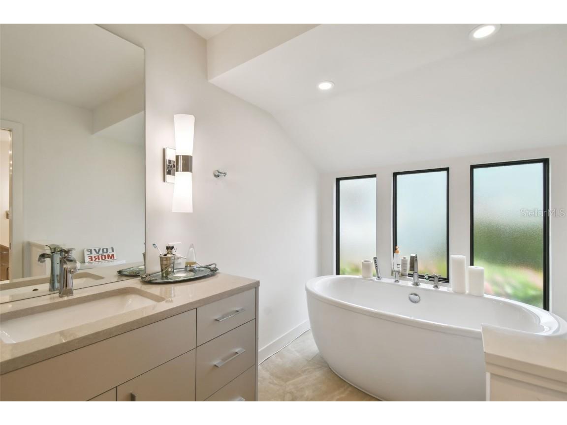 4202 Saltwater Boulevard Tampa FL 33615 TB8442994 image24