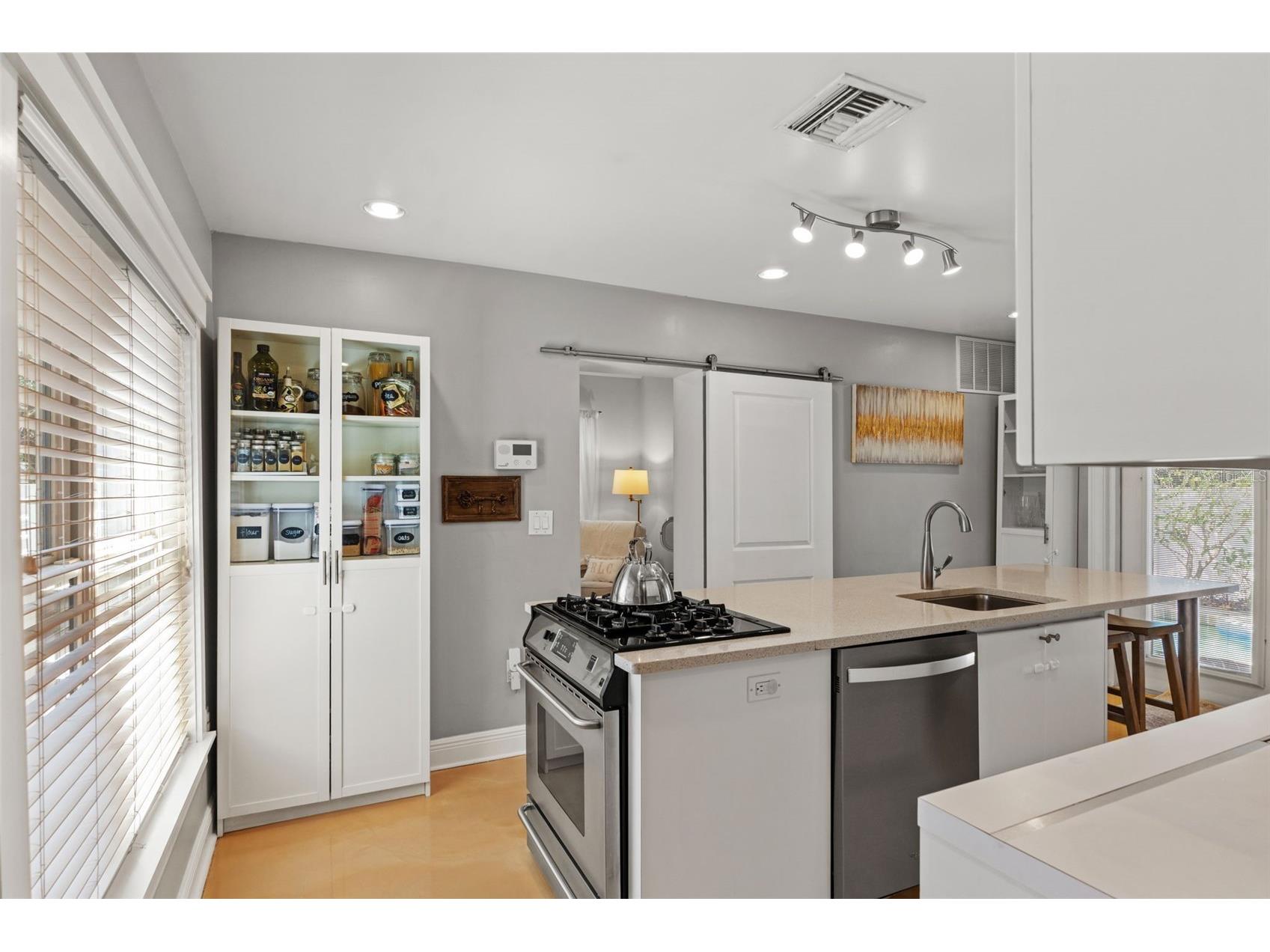 4202 W Palmira Avenue Tampa FL 33629 TB8508461 image15
