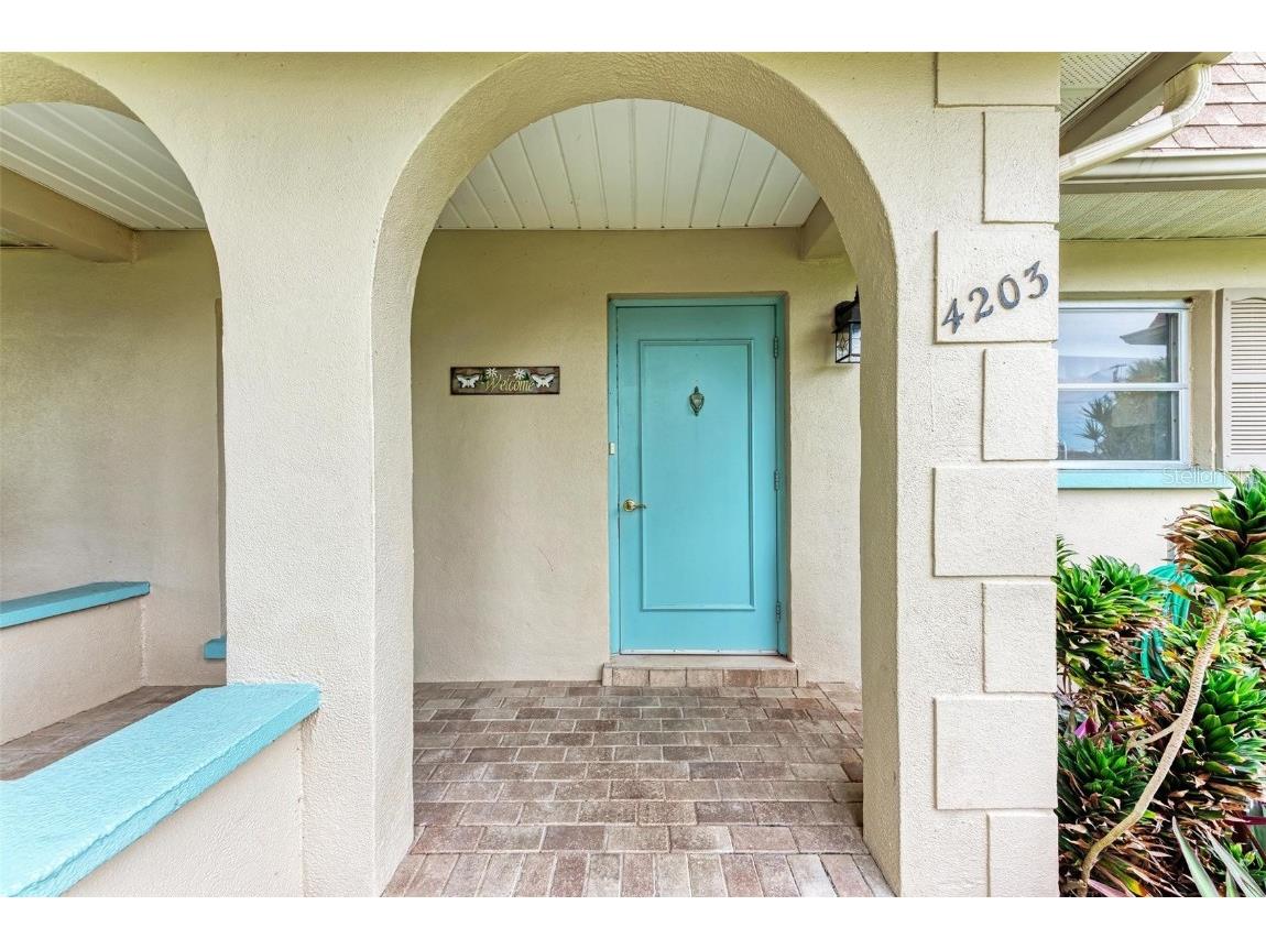 4203 36th Avenue Drive W Bradenton FL 34205 A4593869 image1