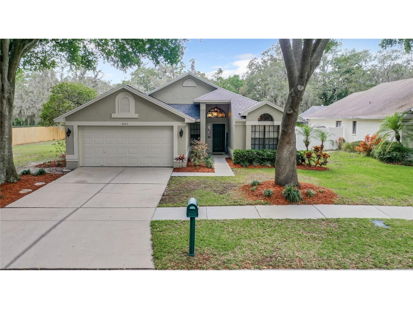 4203 Barret Avenue Plant City FL 33566 L4937185 image1