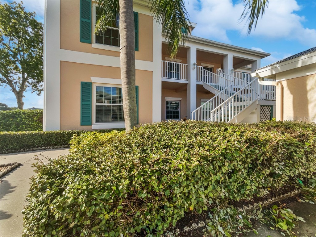 4203 Caddie Drive E #202 Bradenton FL 34203 O6246051 image1