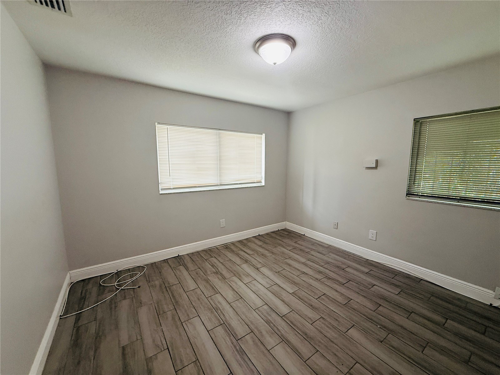 4203 E Yukon Street Tampa FL 33617 TB8514975 image24