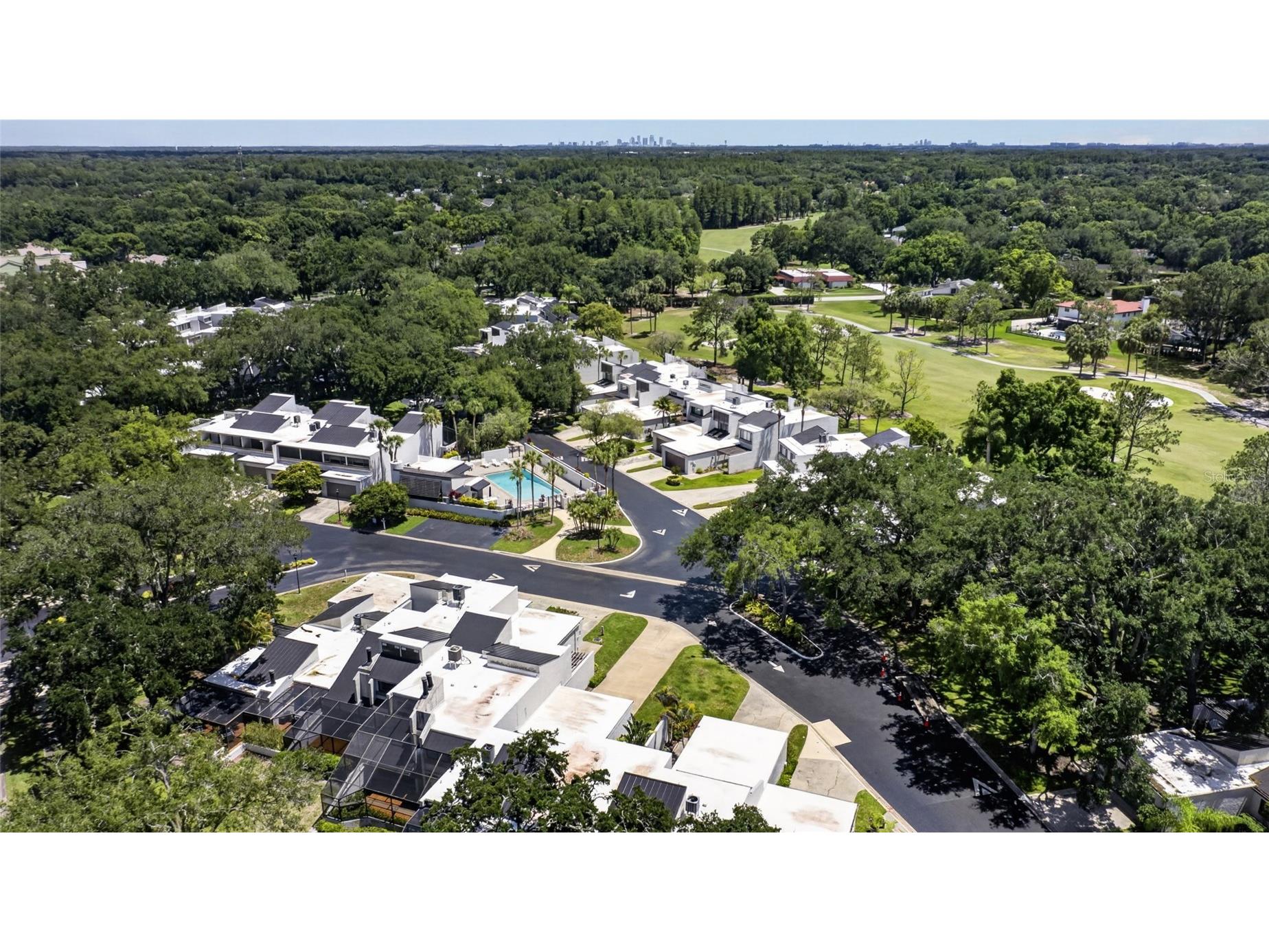 4203 Fairway Run Tampa FL 33618 TB8510226 image53