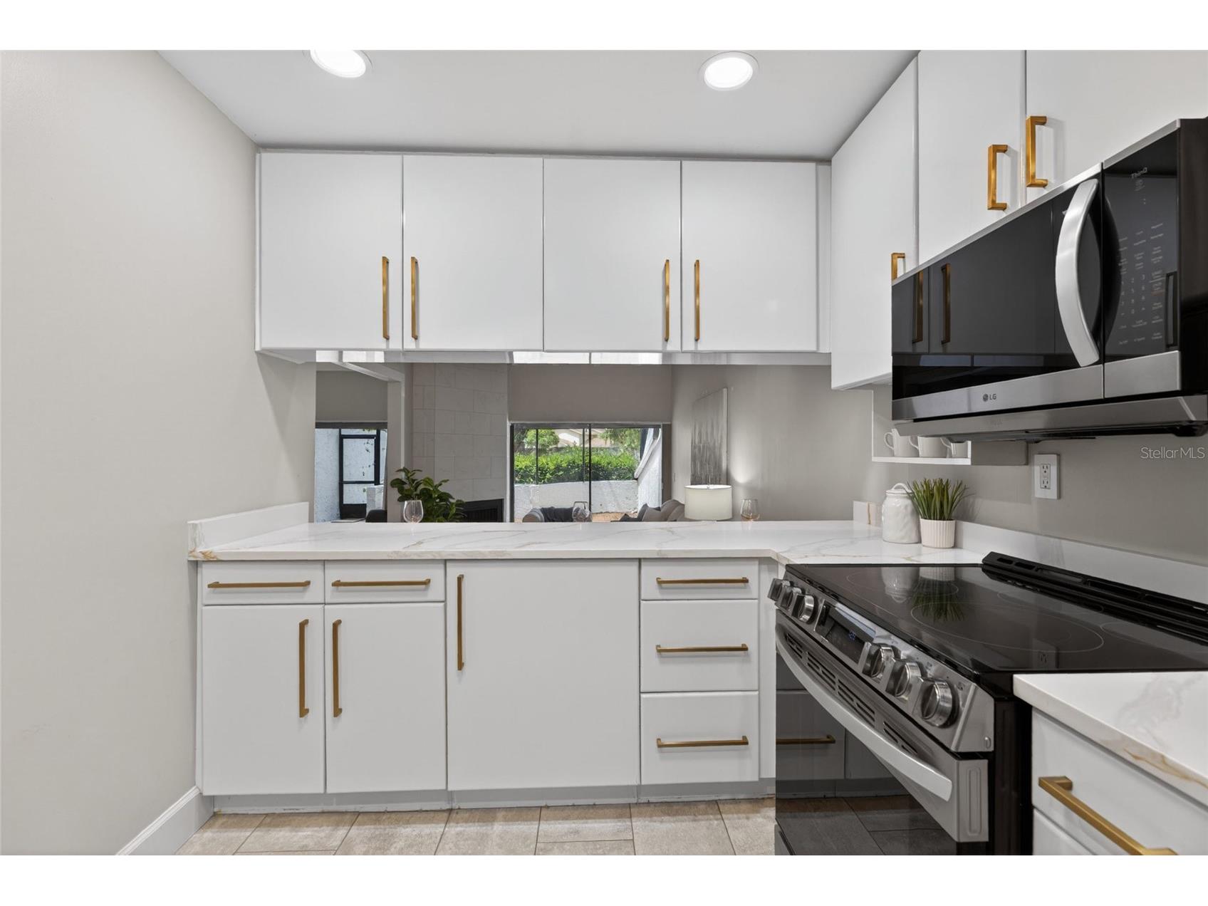 4203 Fairway Run Tampa FL 33618 TB8510226 image8