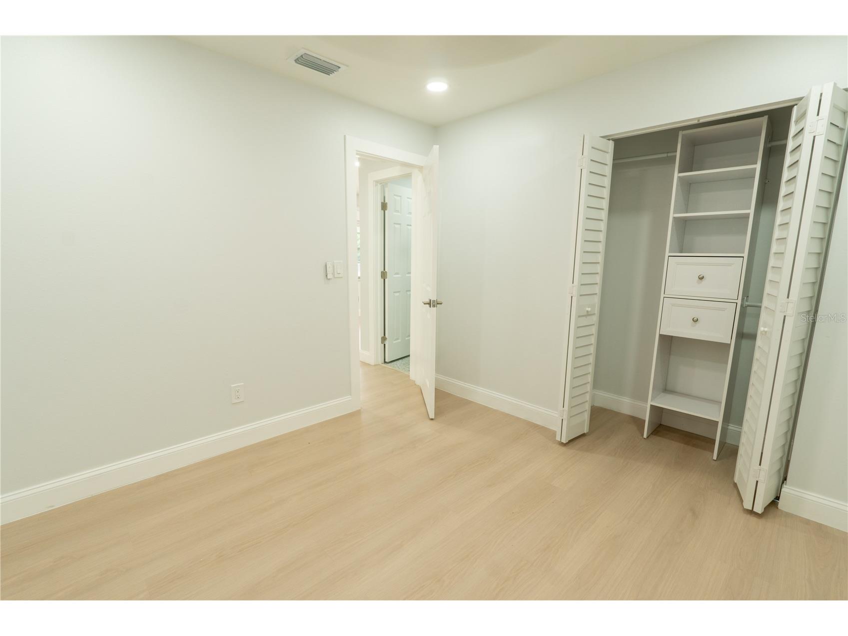 4203 Fawn Circle Tampa FL 33610 TB8503948 image17