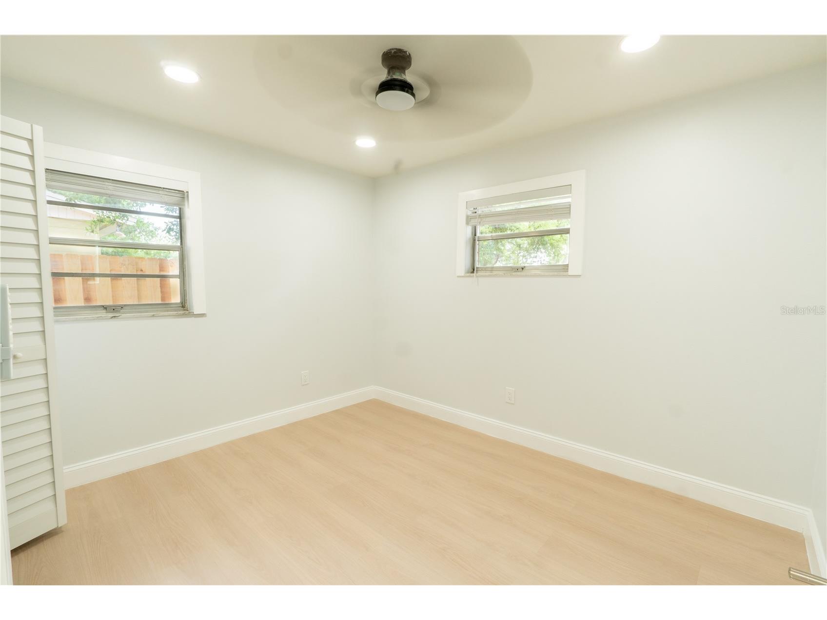 4203 Fawn Circle Tampa FL 33610 TB8503948 image24