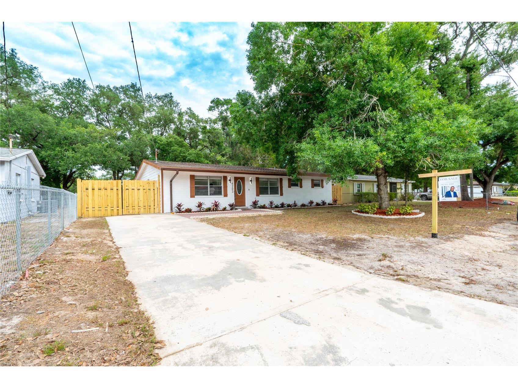 4203 Fawn Circle Tampa FL 33610 TB8503948 image3
