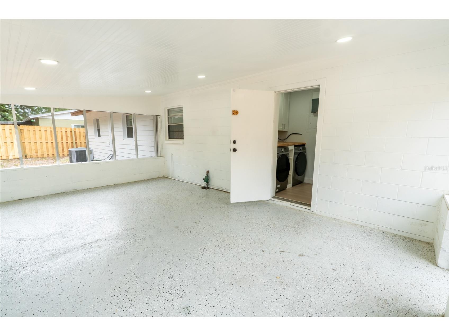 4203 Fawn Circle Tampa FL 33610 TB8503948 image32