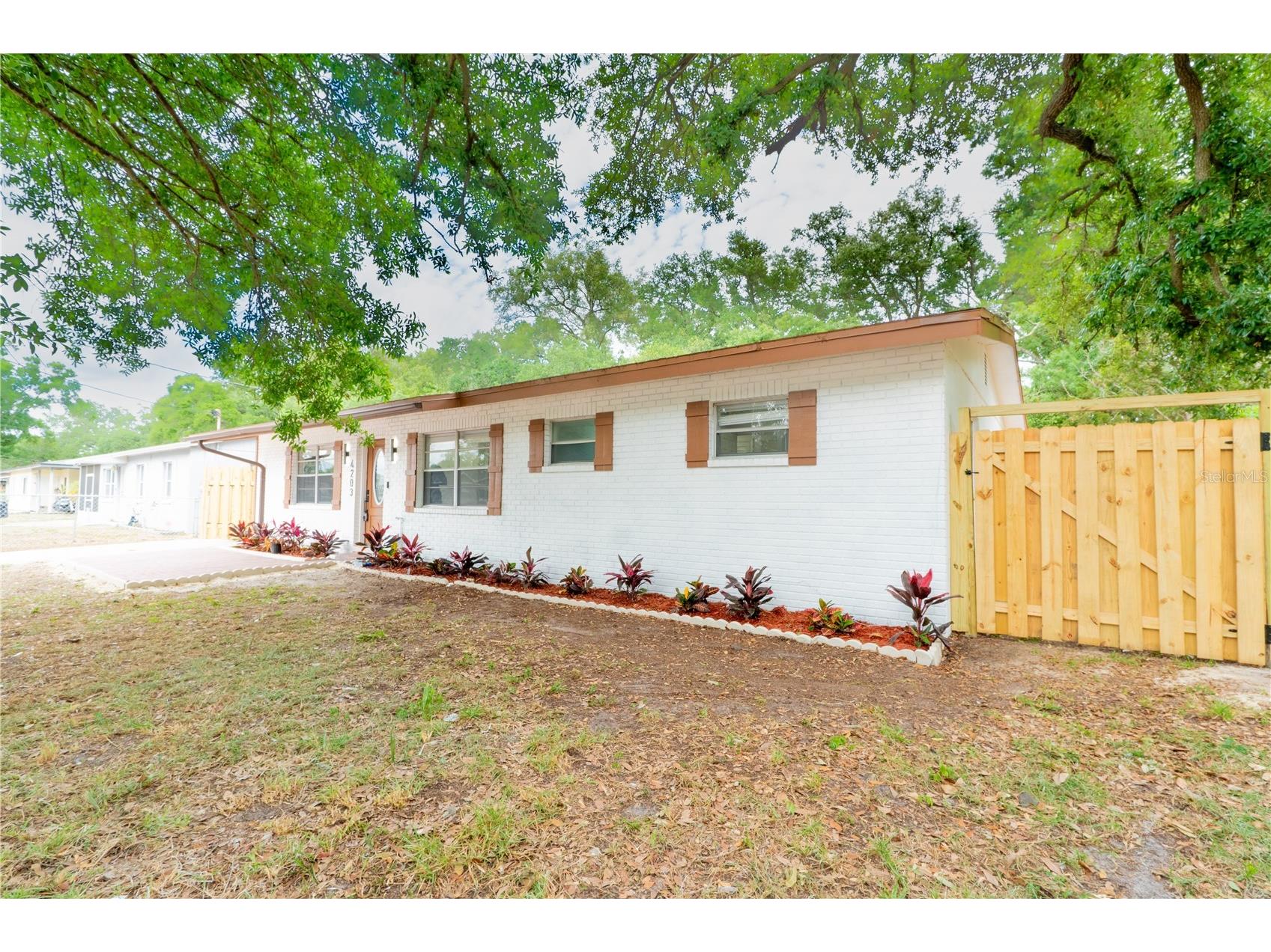 4203 Fawn Circle Tampa FL 33610 TB8503948 image33
