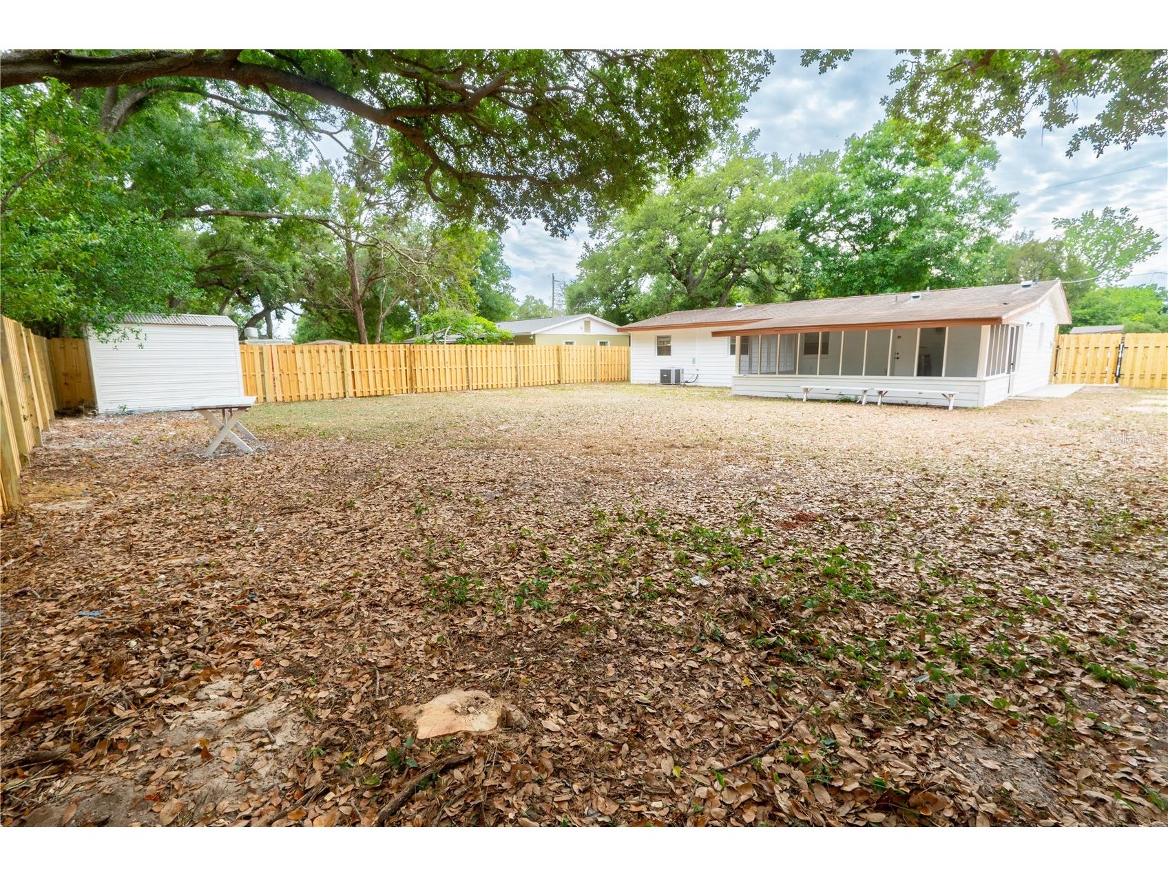 4203 Fawn Circle Tampa FL 33610 TB8503948 image34