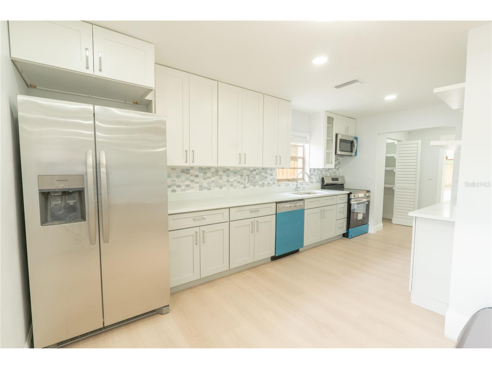 4203 Fawn Circle Tampa FL 33610 TB8503948 image8