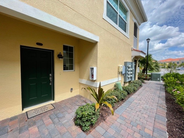 4203 Frontier Lane Osprey FL 34229 T3413791 image1