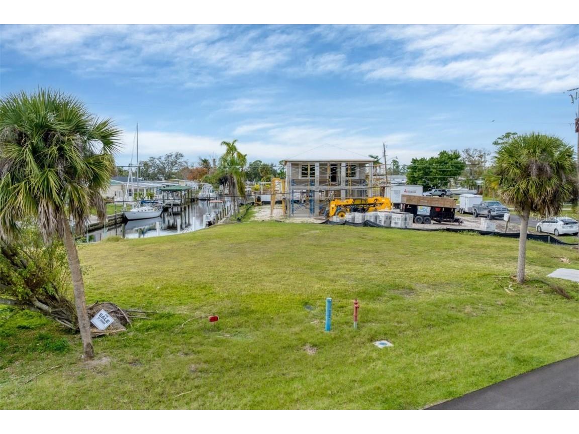 4203 Hollis Avenue Port Charlotte FL 33953 D6143815 image3