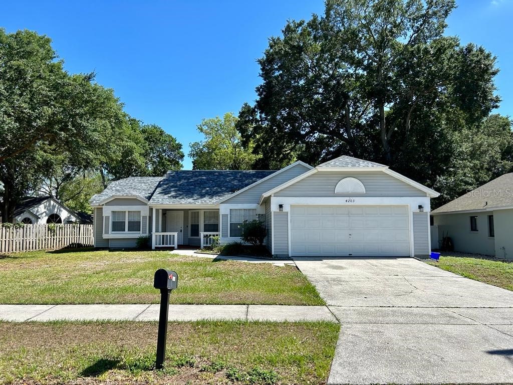 4203 Longfellow Drive Plant City FL 33566 T3443577 image1