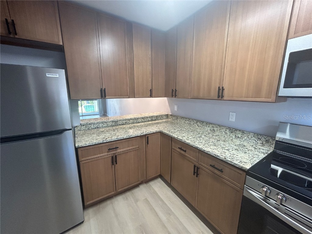 4203 S Semoran Boulevard #6 Orlando FL 32822 O6297813 image2