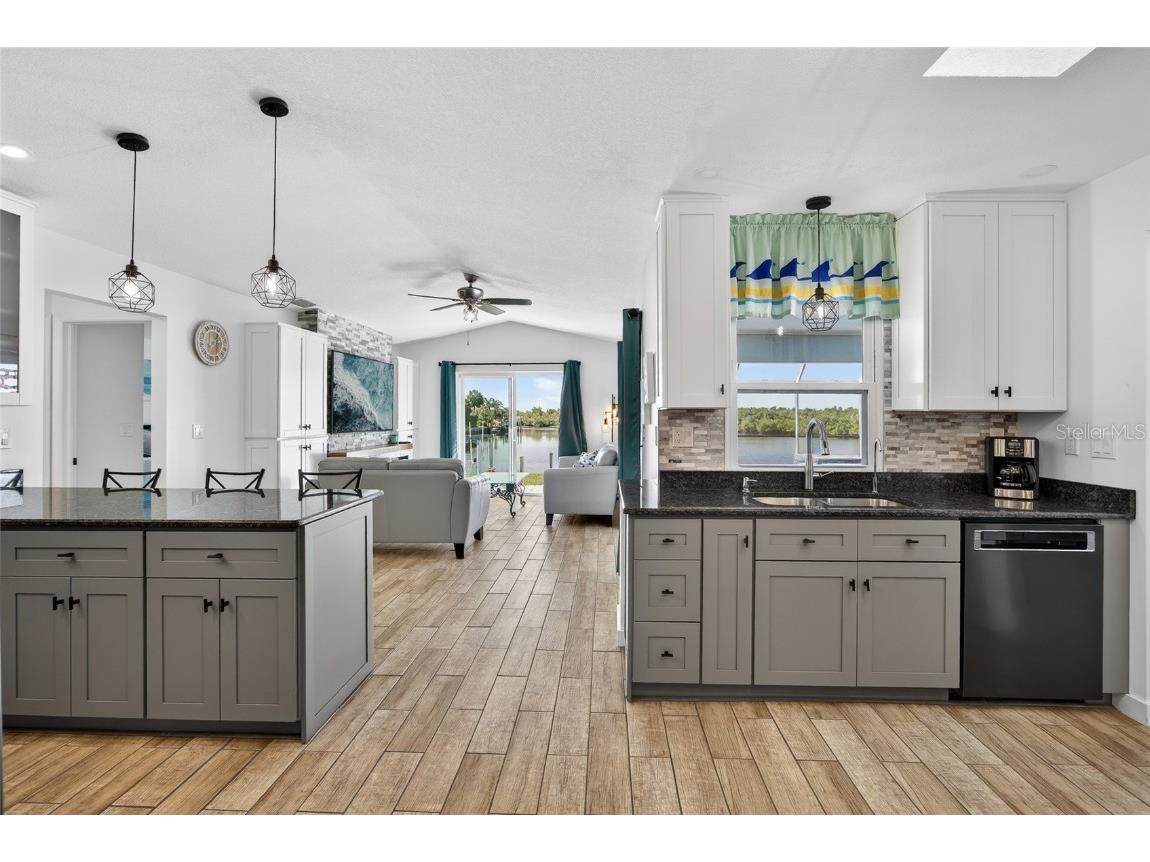 4203 Surfside Court Port Charlotte FL 33948 C7518376 image13