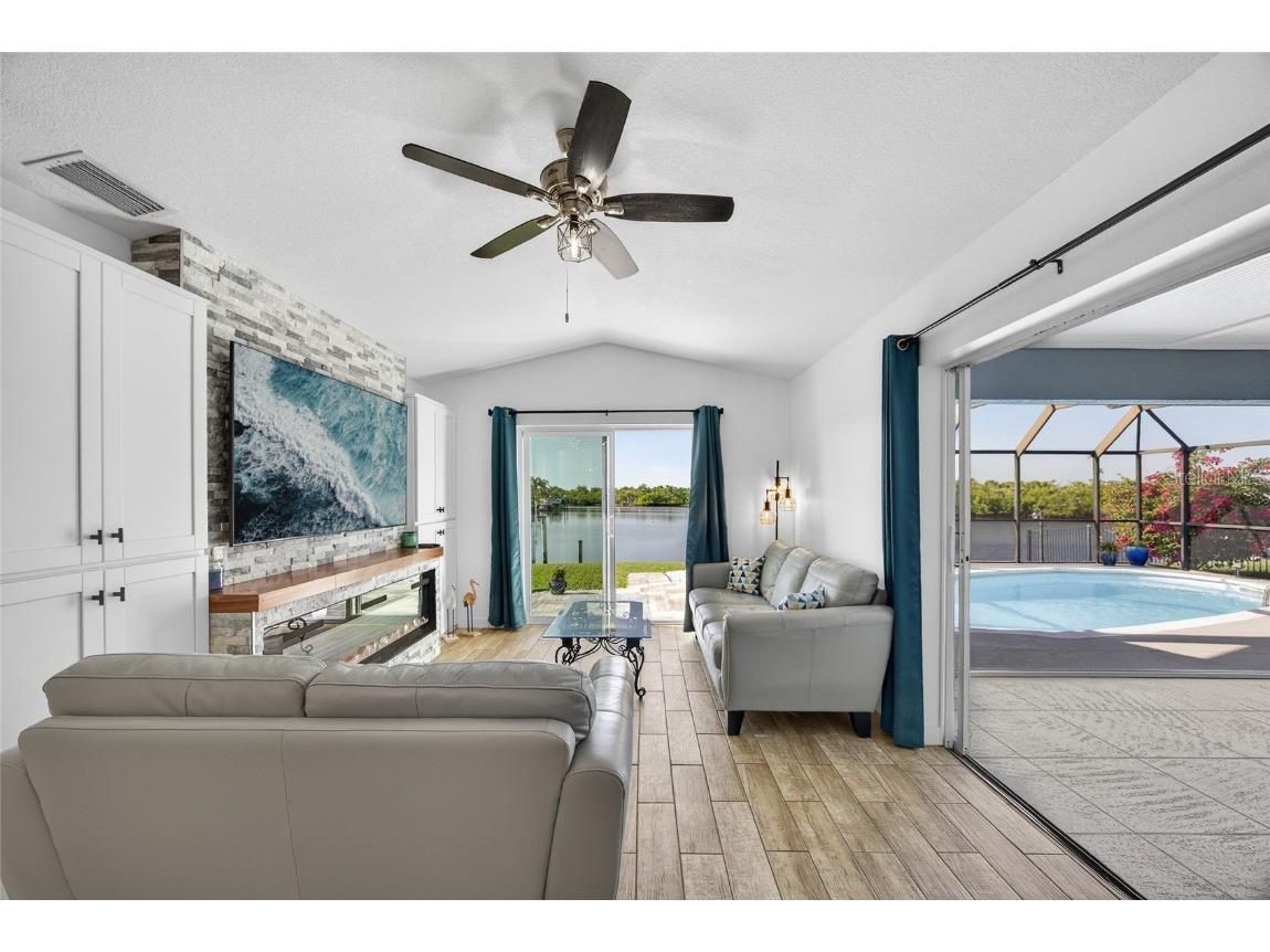 4203 Surfside Court Port Charlotte FL 33948 C7518376 image16