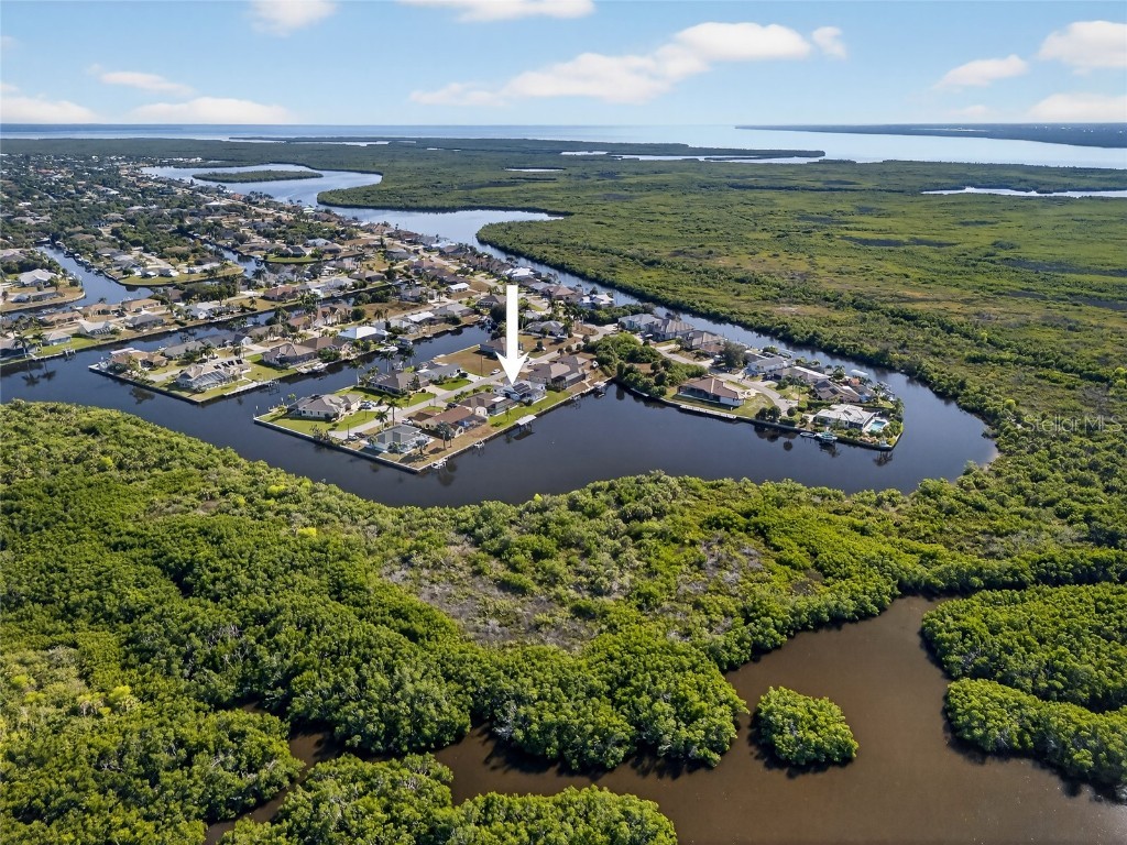 4203 Surfside Court Port Charlotte FL 33948 C7518376 image2