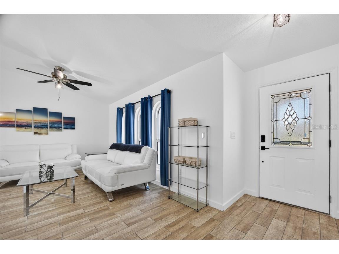 4203 Surfside Court Port Charlotte FL 33948 C7518376 image4