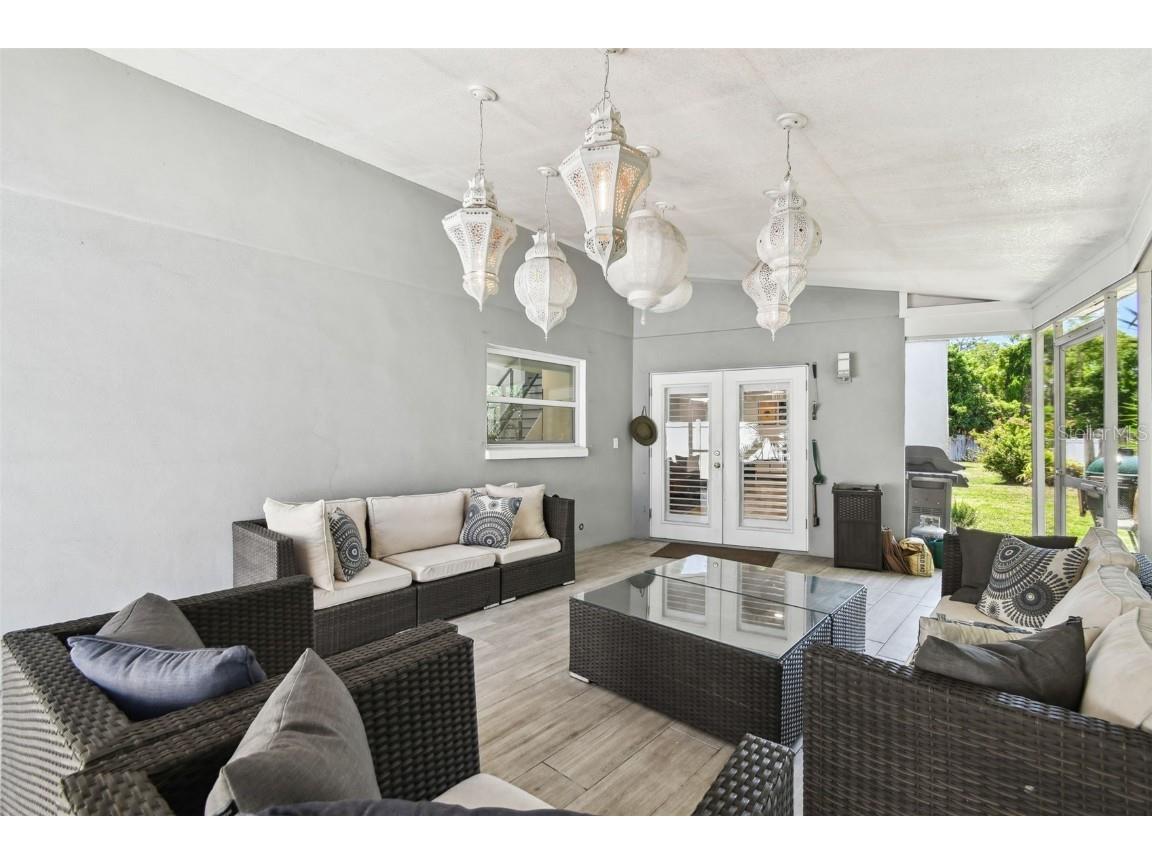 4203 W Cleveland Street Tampa FL 33609 TB8390327 image30