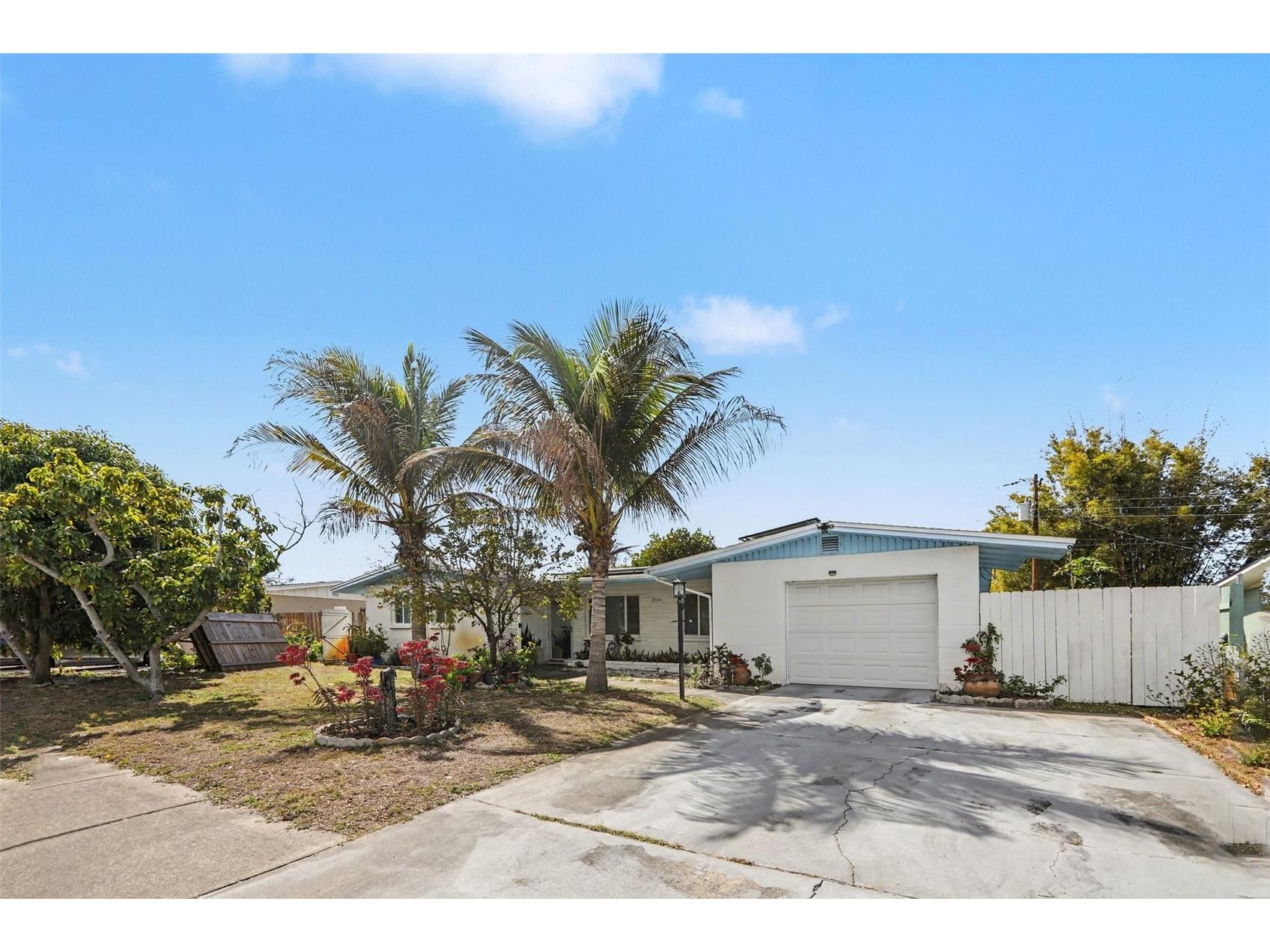 4204 Cape Vista Drive Bradenton FL 34209 TB8479374 image1