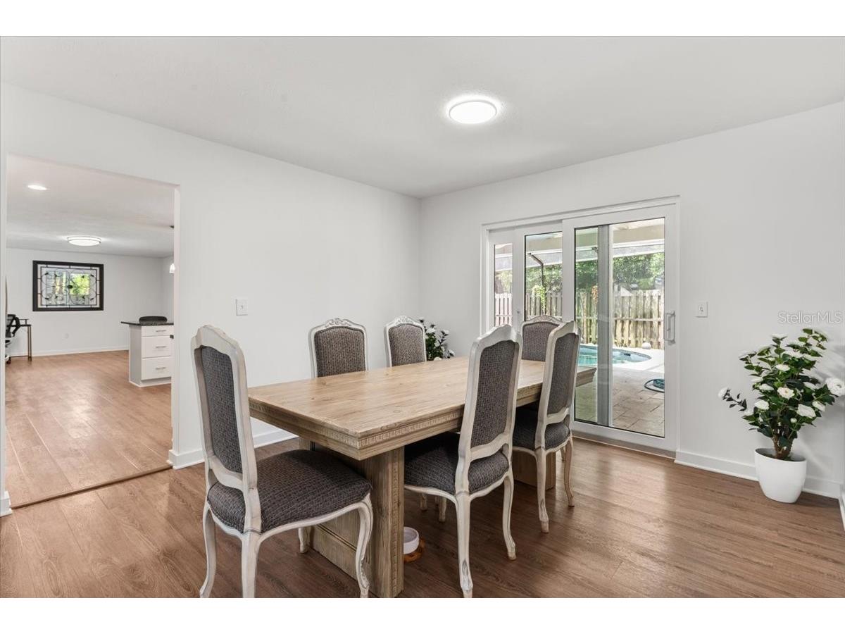 4204 Pine Meadow Terrace Sarasota FL 34233 A4694949 image13