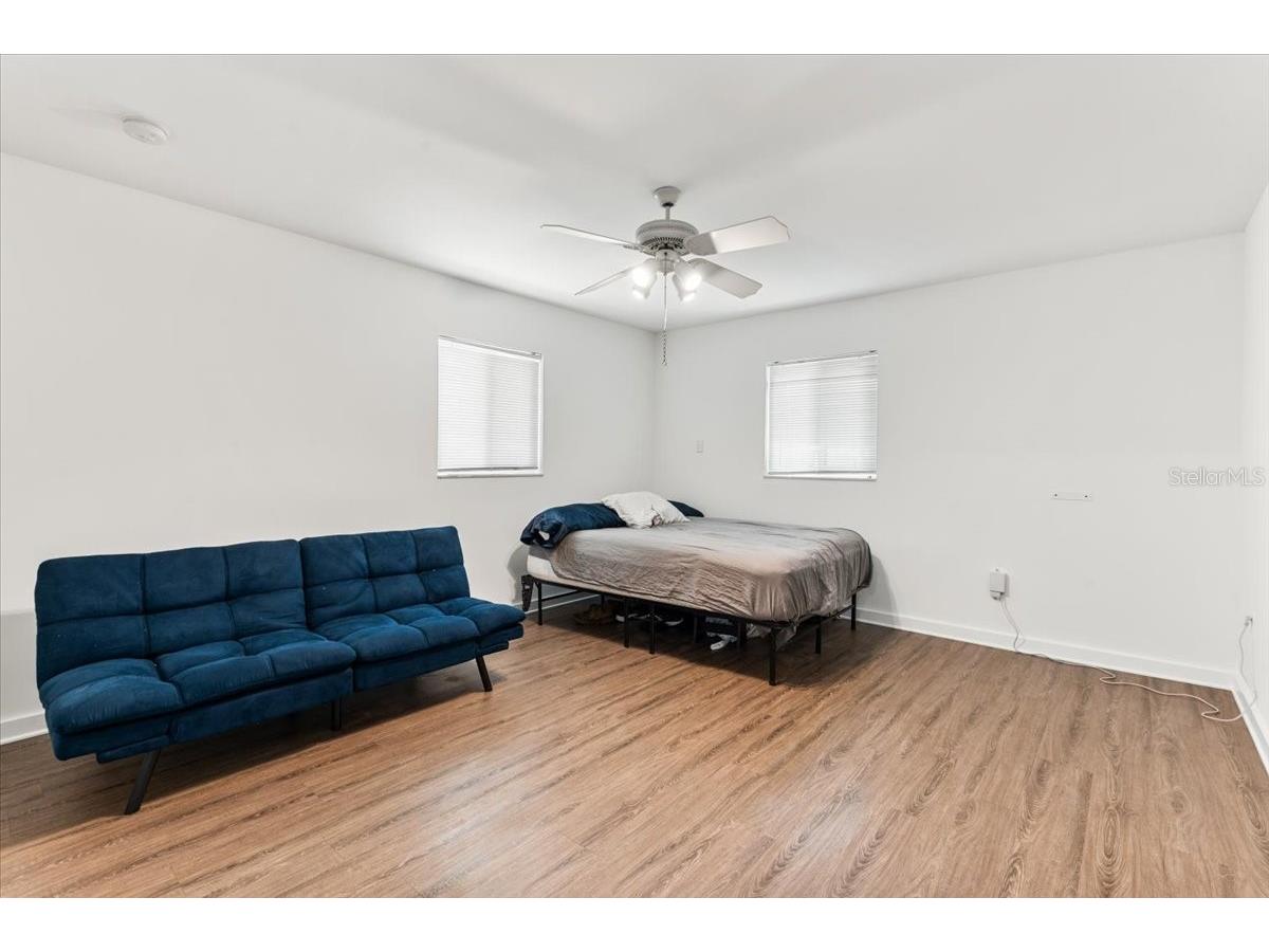 4204 Pine Meadow Terrace Sarasota FL 34233 A4694949 image23