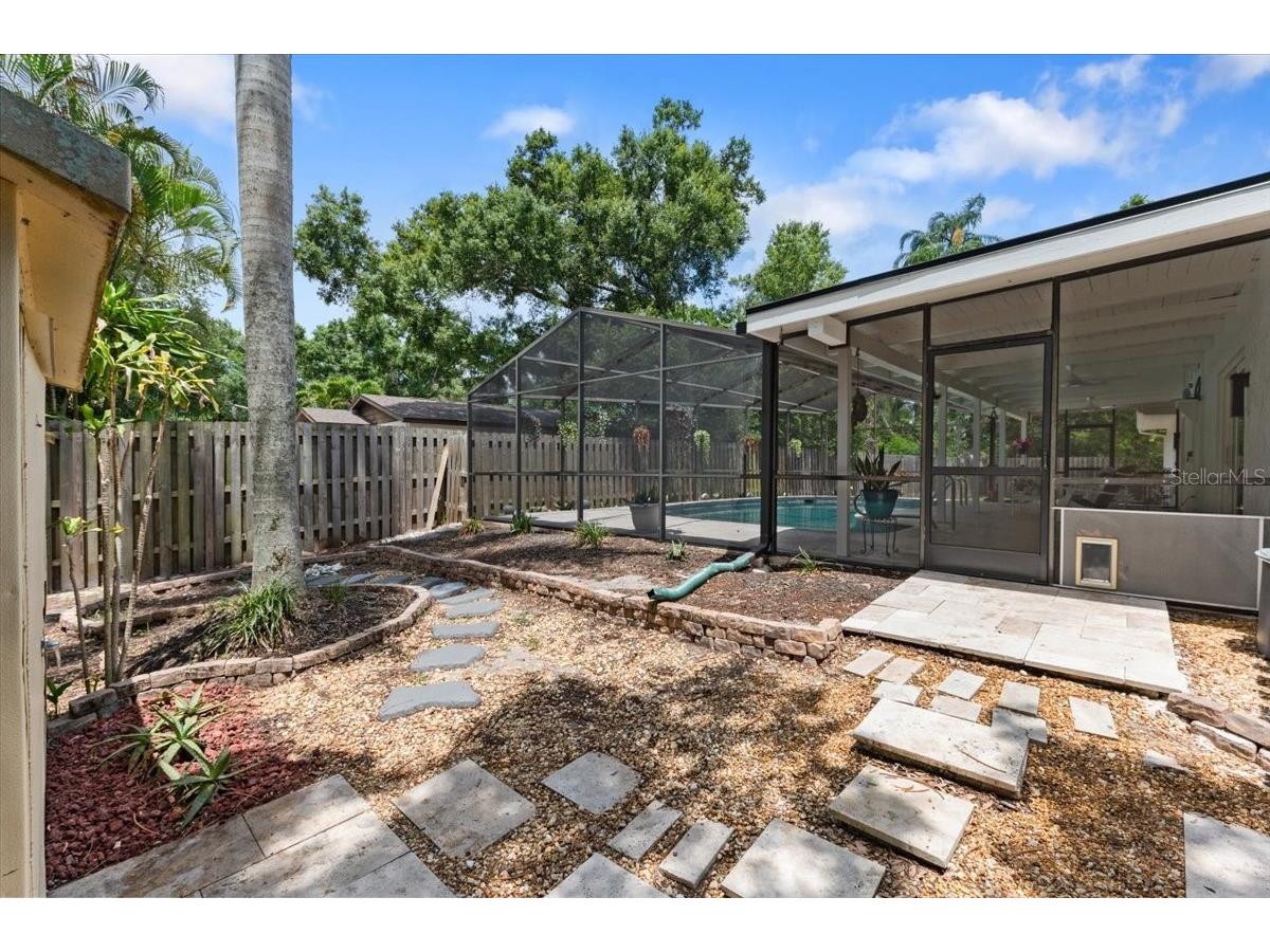 4204 Pine Meadow Terrace Sarasota FL 34233 A4694949 image32