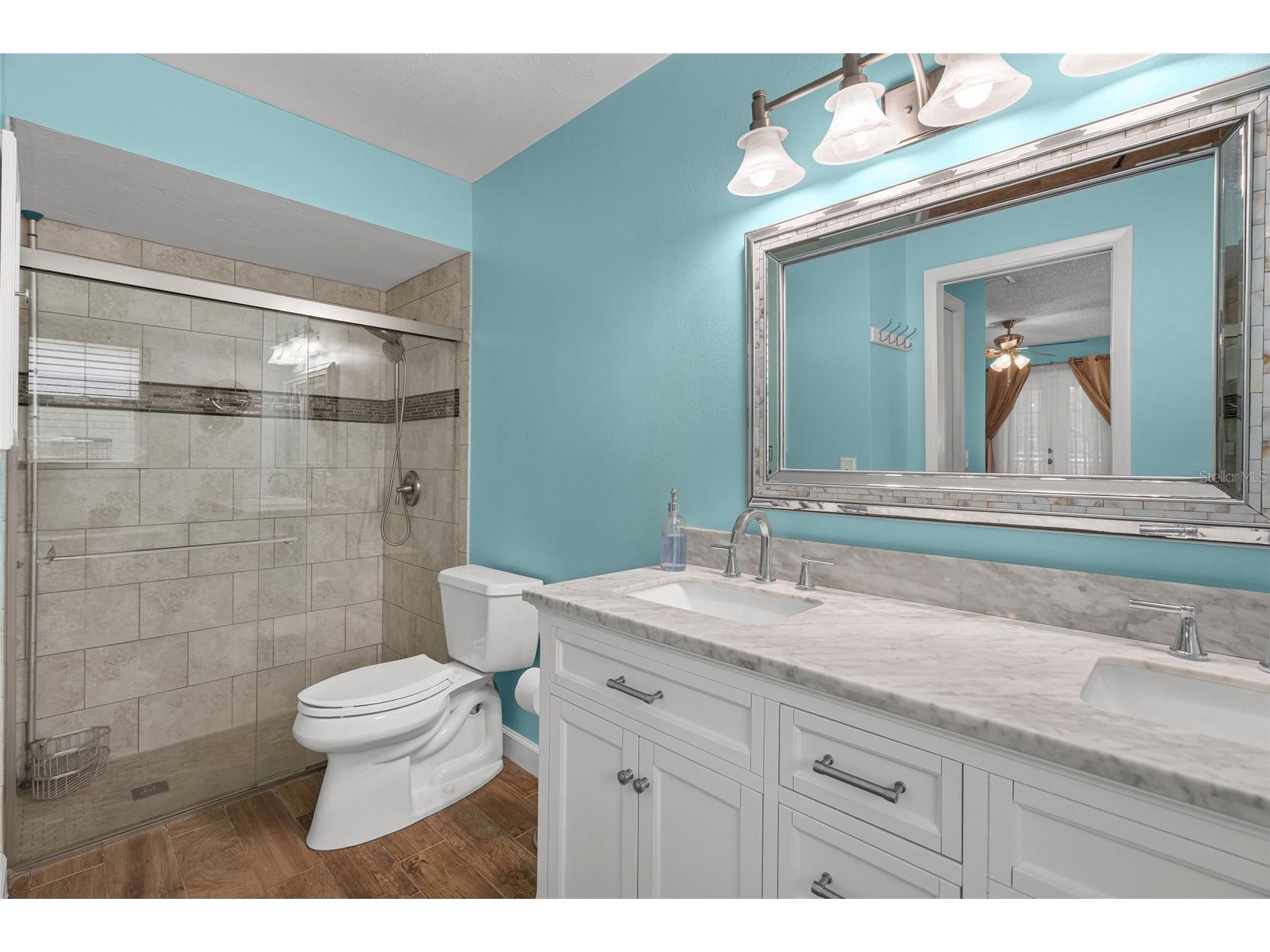 4204 Prairie View Drive Sarasota FL 34232 A4694531 image13