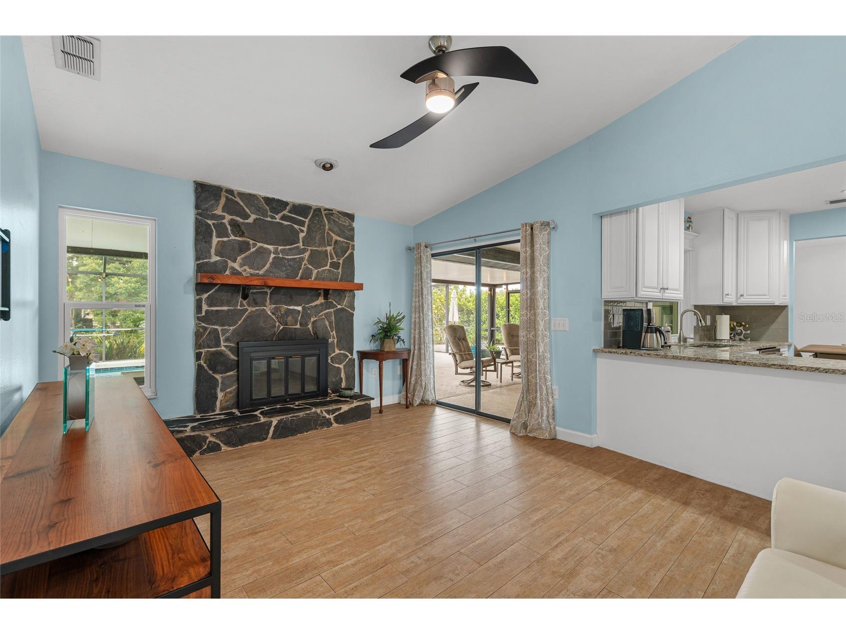 4204 Prairie View Drive Sarasota FL 34232 A4694531 image4