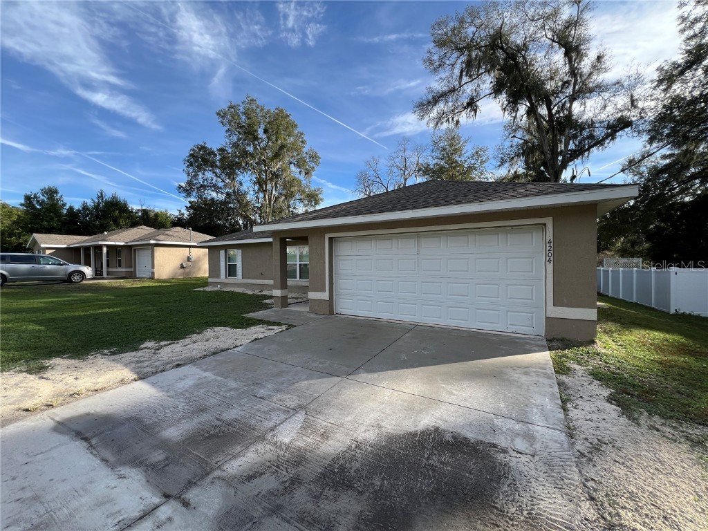 4204 SE 134th Street Belleview FL 34420 O6175827 image1