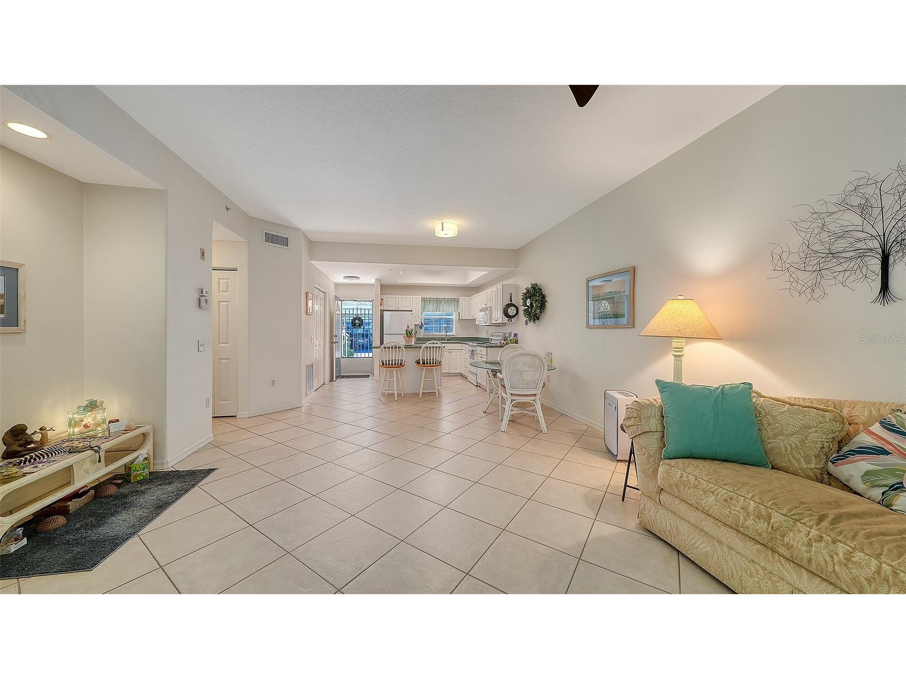 4205 Castlebridge Lane #1112 Sarasota FL 34238 A4682787 image11