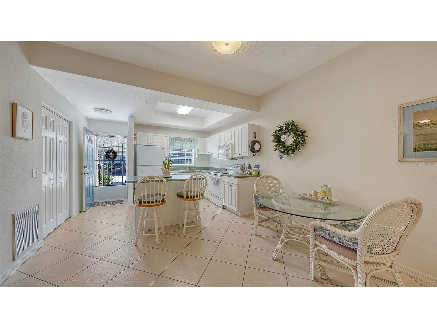4205 Castlebridge Lane #1112 Sarasota FL 34238 A4682787 image12