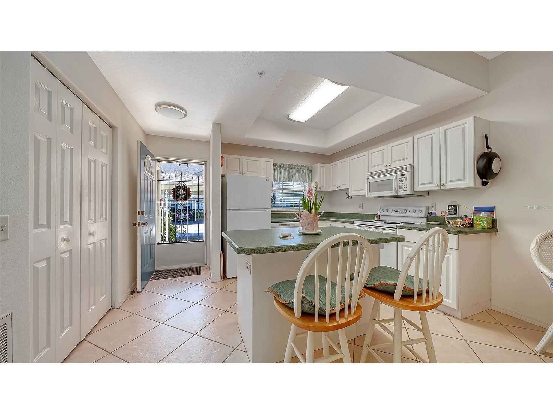 4205 Castlebridge Lane #1112 Sarasota FL 34238 A4682787 image14