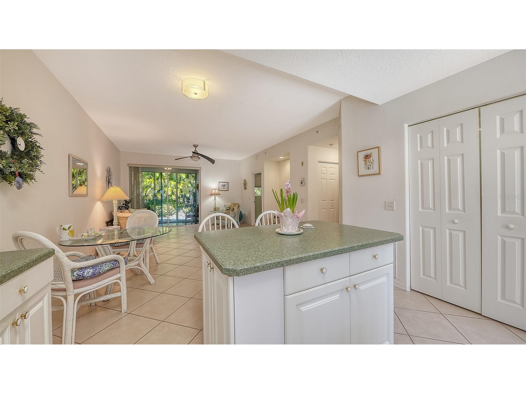 4205 Castlebridge Lane #1112 Sarasota FL 34238 A4682787 image17