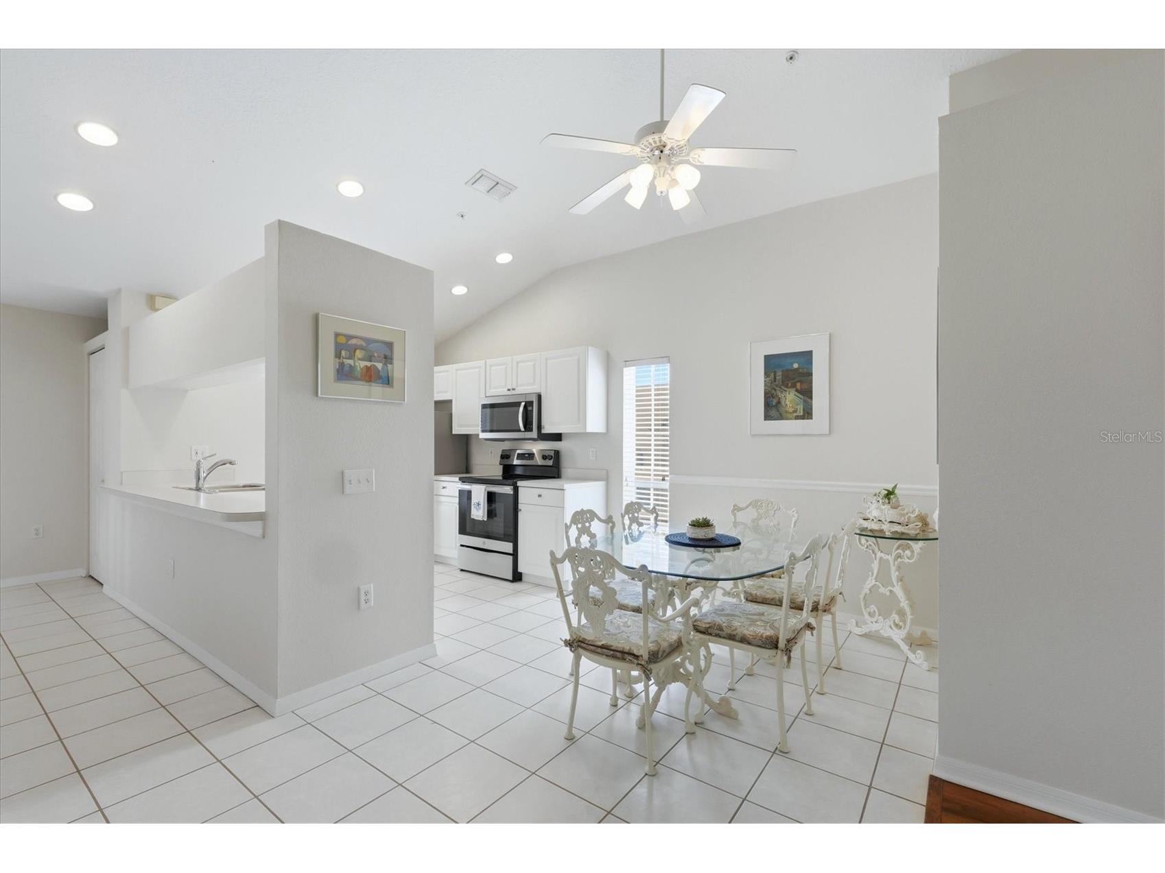 4205 Castlebridge Lane #1120 Sarasota FL 34238 A4686760 image10