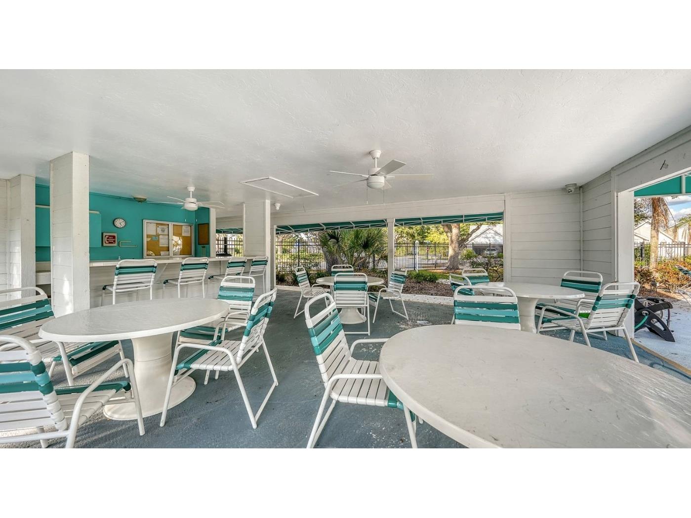 4205 Placid Drive Sarasota FL 34243 A4666729 image29