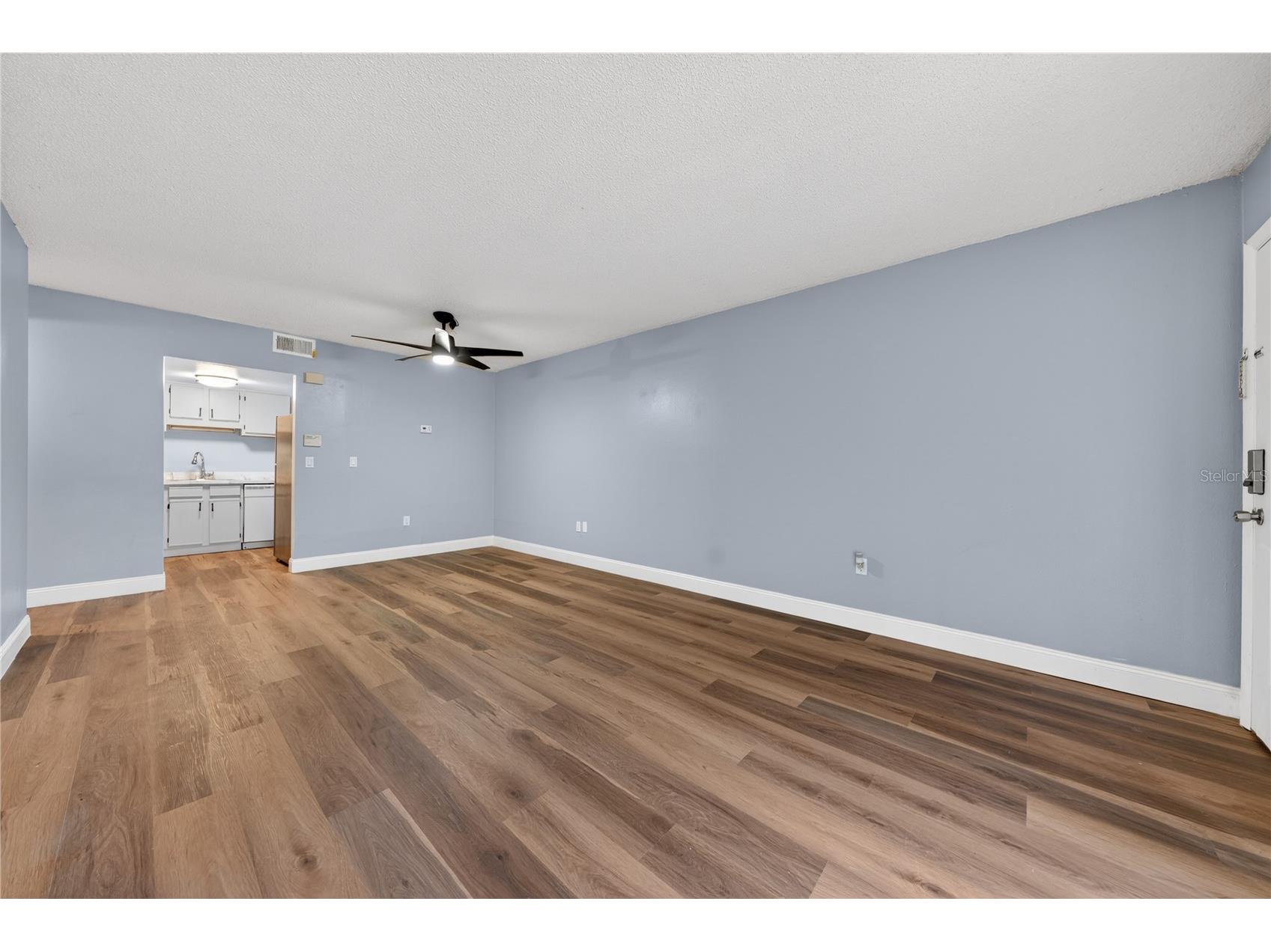 4205 S. Semoran Blvd #11 Orlando FL 32822 O6407617 image5