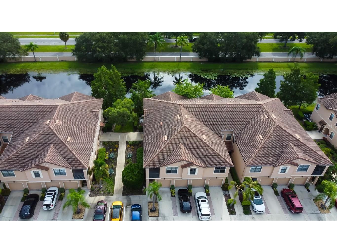 4205 Via Piedra Circle #8-202 Sarasota FL 34233 TB8301403 image1