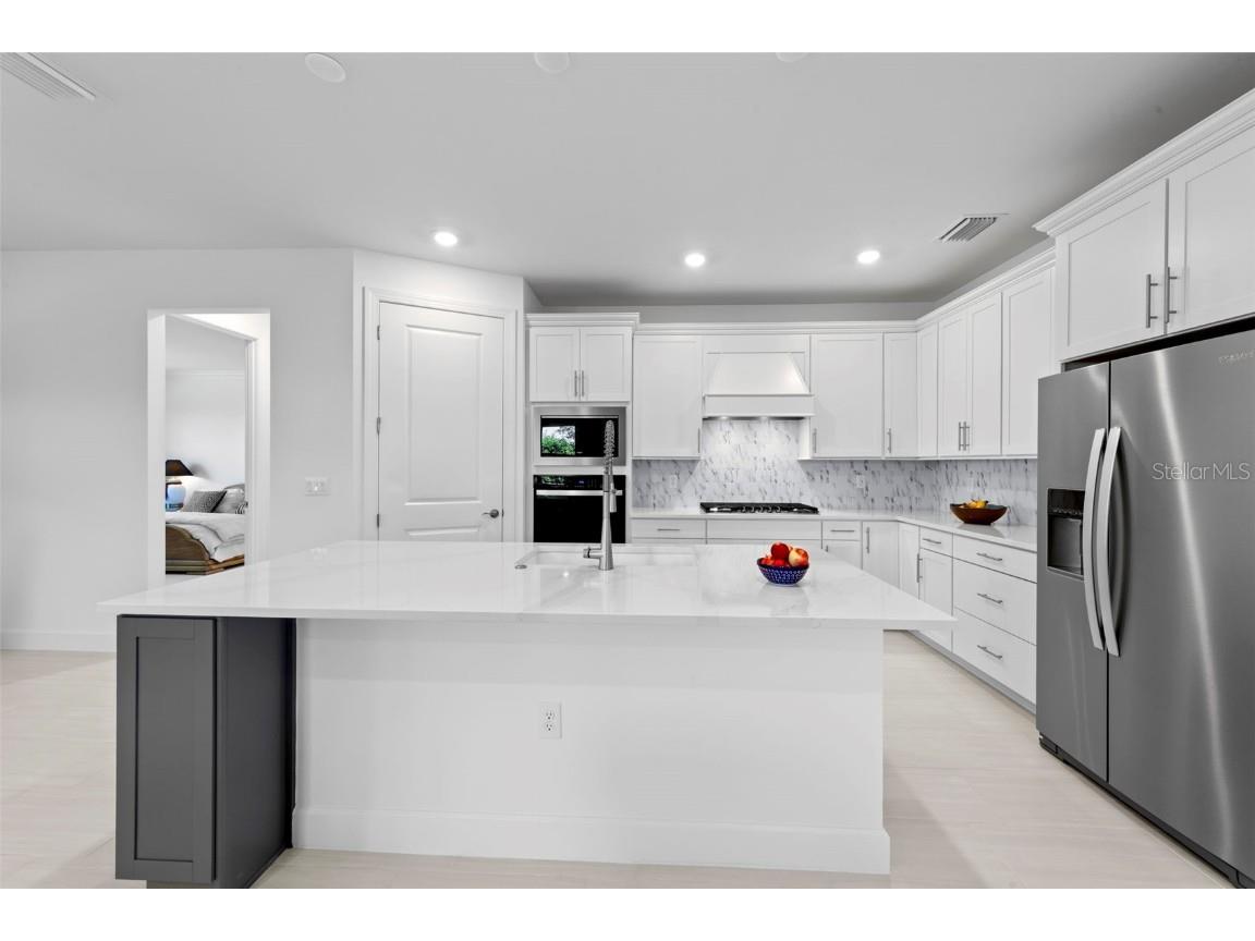 42051 Edgewater Drive Punta Gorda FL 33982 A4667427 image12