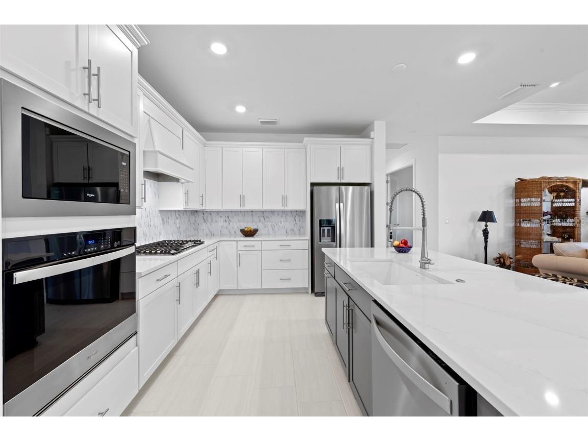 42051 Edgewater Drive Punta Gorda FL 33982 A4667427 image24