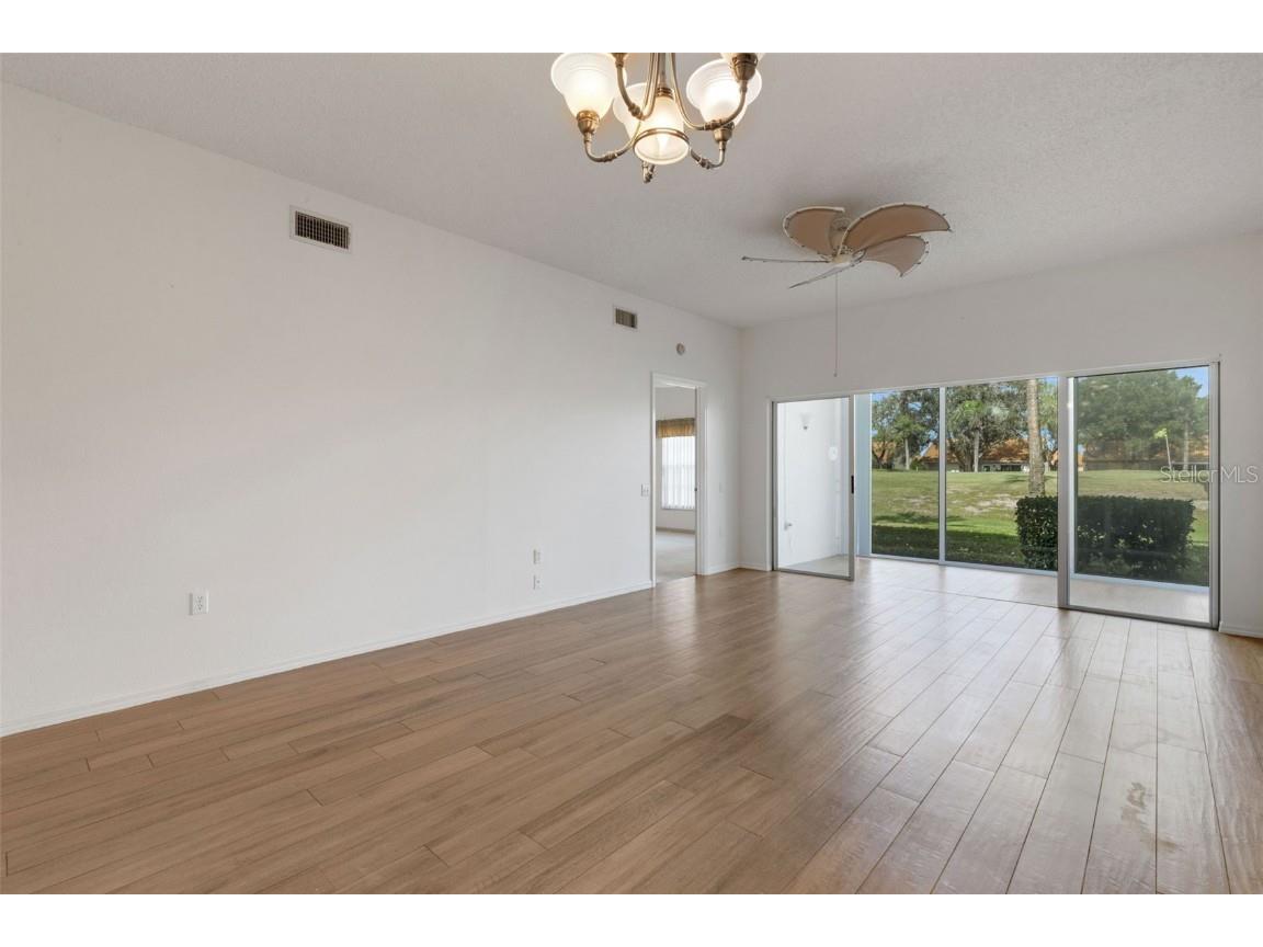 4206 Caddie Drive E #103 Bradenton FL 34203 A4668148 image5