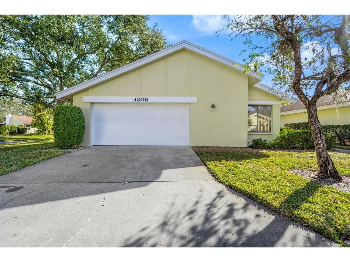 4206 Carriage Way #2 Sarasota FL 34241 A4598136 image1
