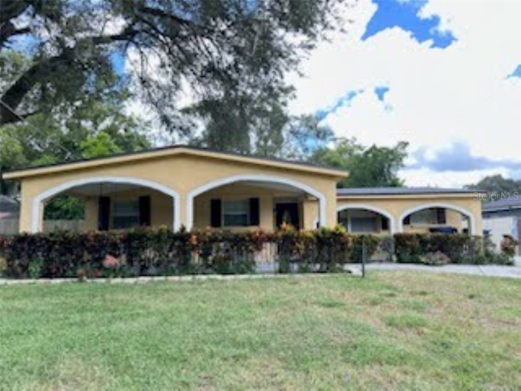 4206 E Idlewild Avenue Tampa FL 33610 TB8308921 image1