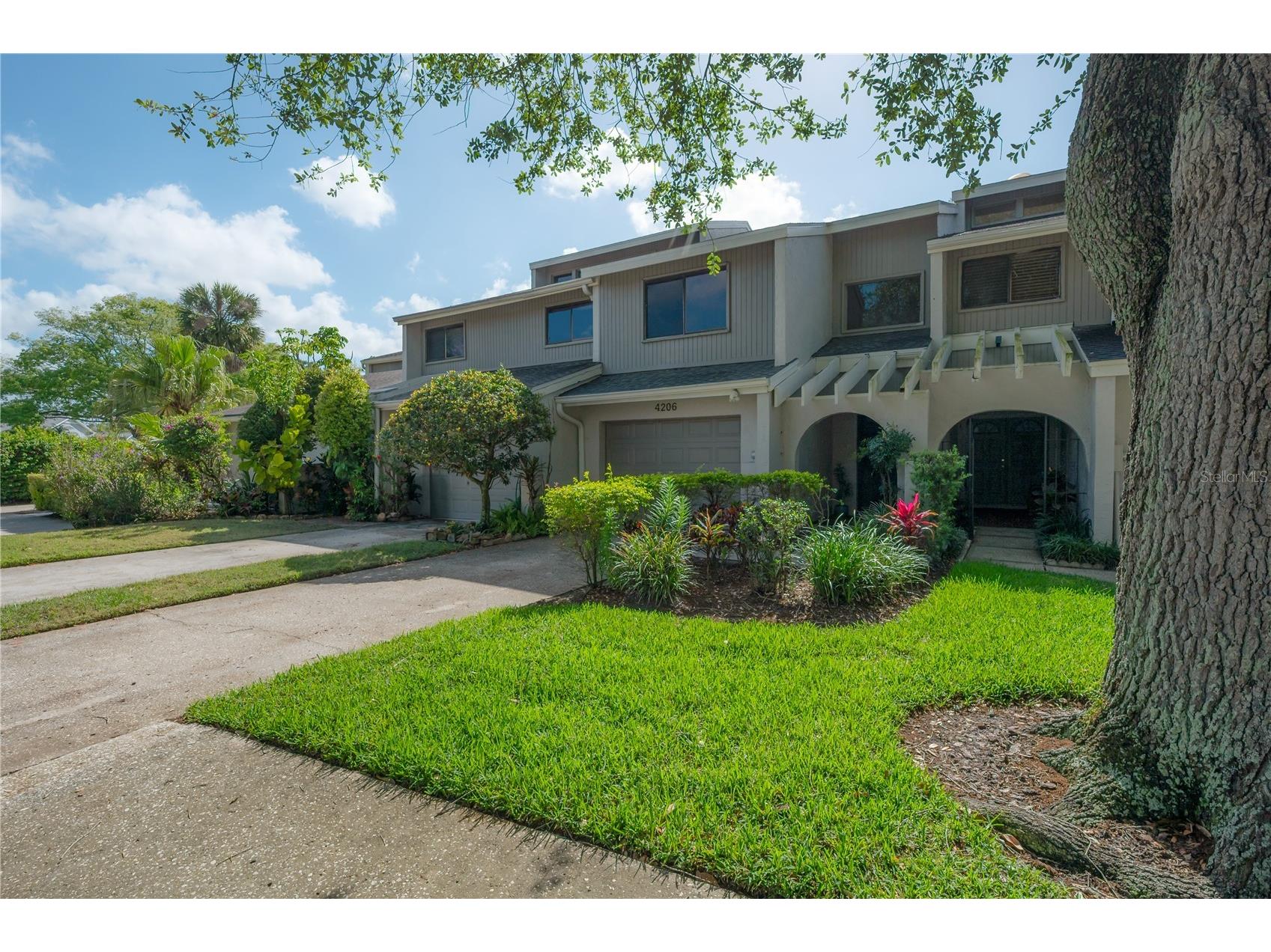 4206 Golf Club Lane Tampa FL 33618 TB8493955 image2