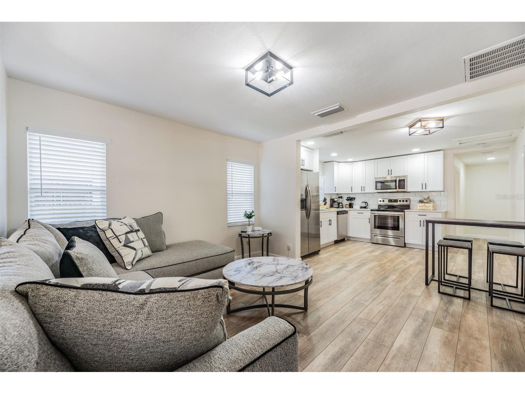 4206 N 13th Street Tampa FL 33603 TB8502736 image3