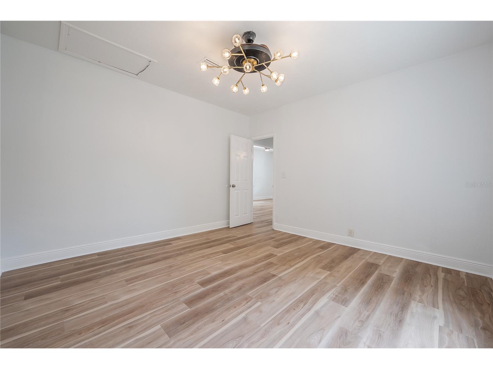 4206 N Downing Avenue Tampa FL 33603 TB8492376 image15