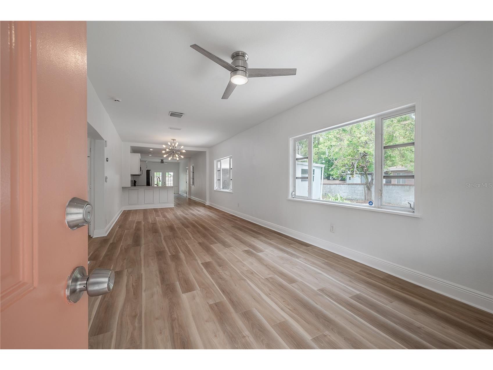 4206 N Downing Avenue Tampa FL 33603 TB8492376 image6